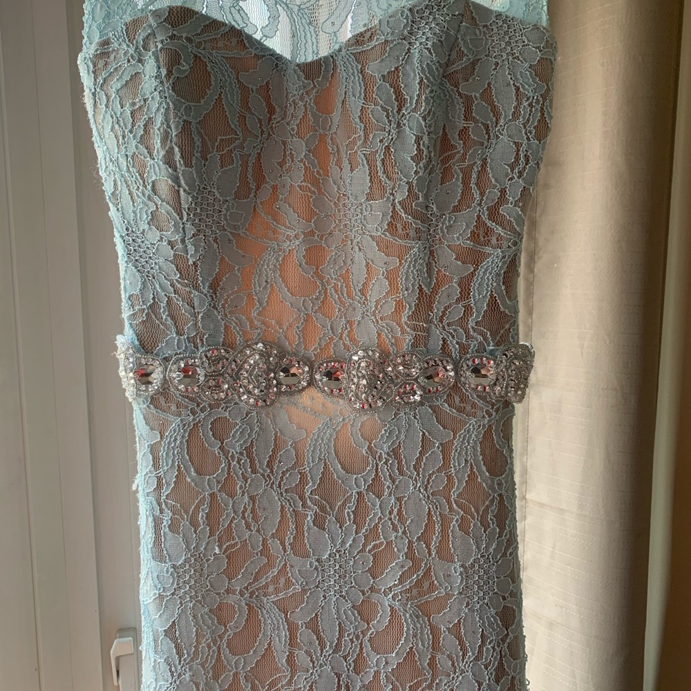 Prom/Pageant Gown - Picture 3 of 6